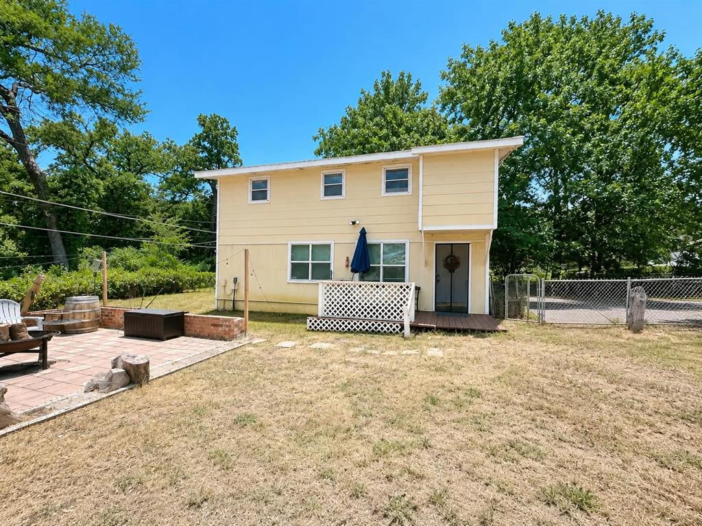 304 Ridgewood Drive — photo