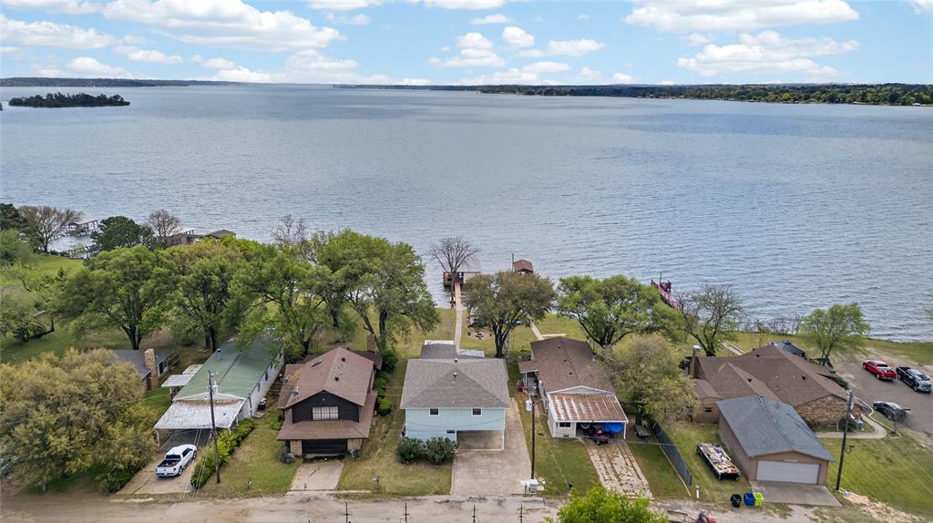 21308 Southwind Drive — photo