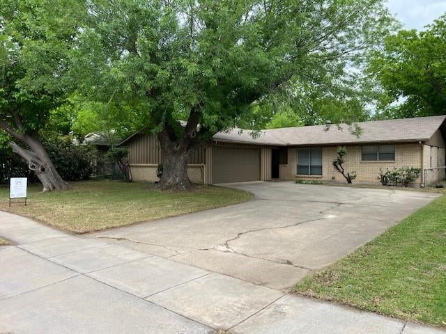 1716 Westchester Street — photo