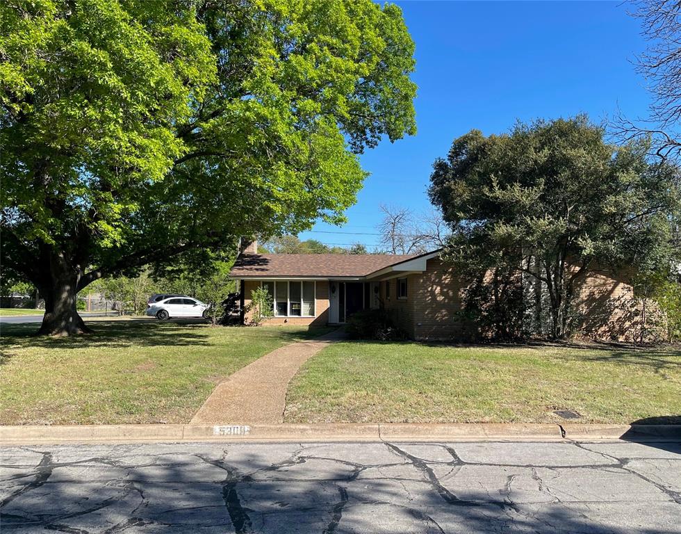 5300 Lake Crest Drive — photo