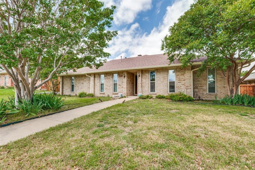 1513 Silverleaf Drive — photo