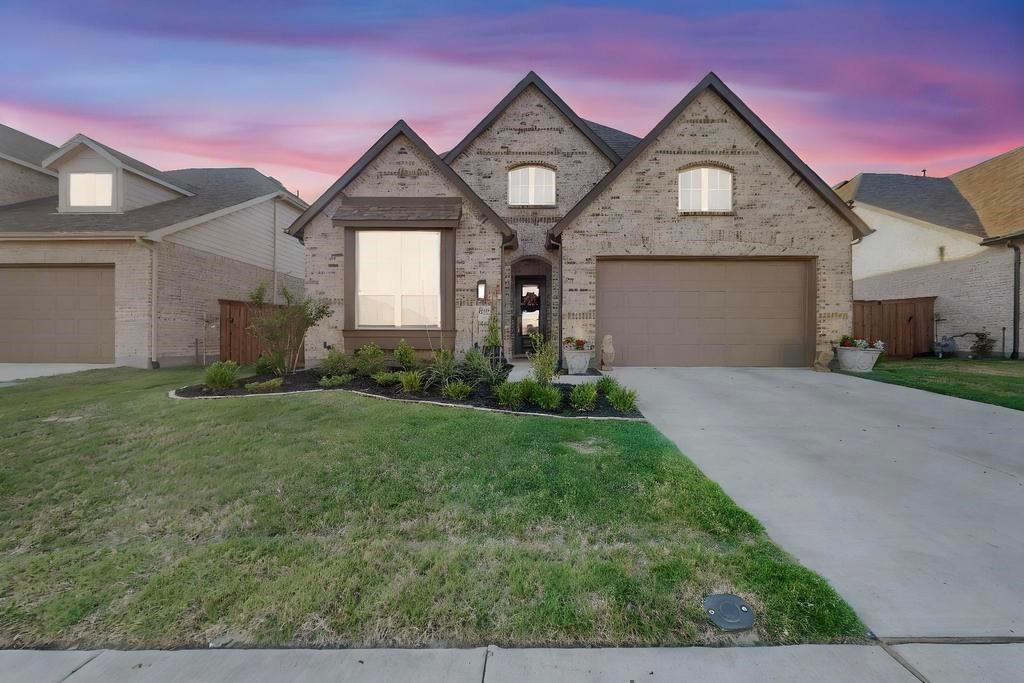 1033 Falls Rush Way — photo
