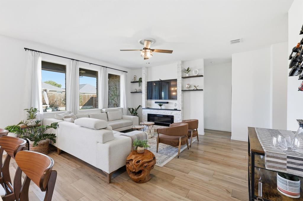 3105 Kaufman Court — photo