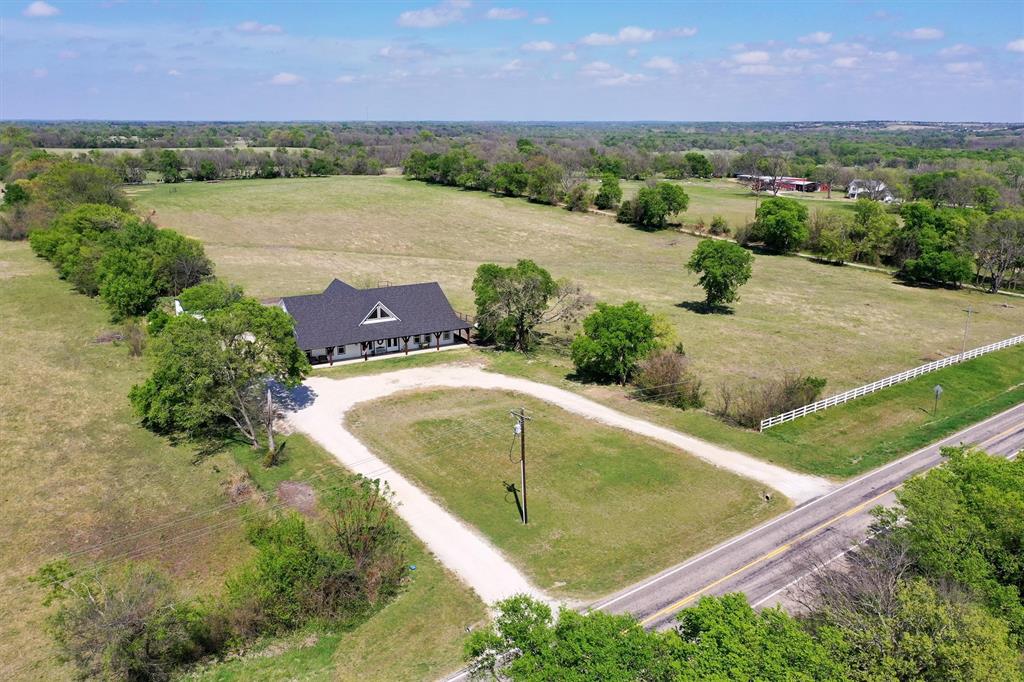 2915 FM 697 — photo