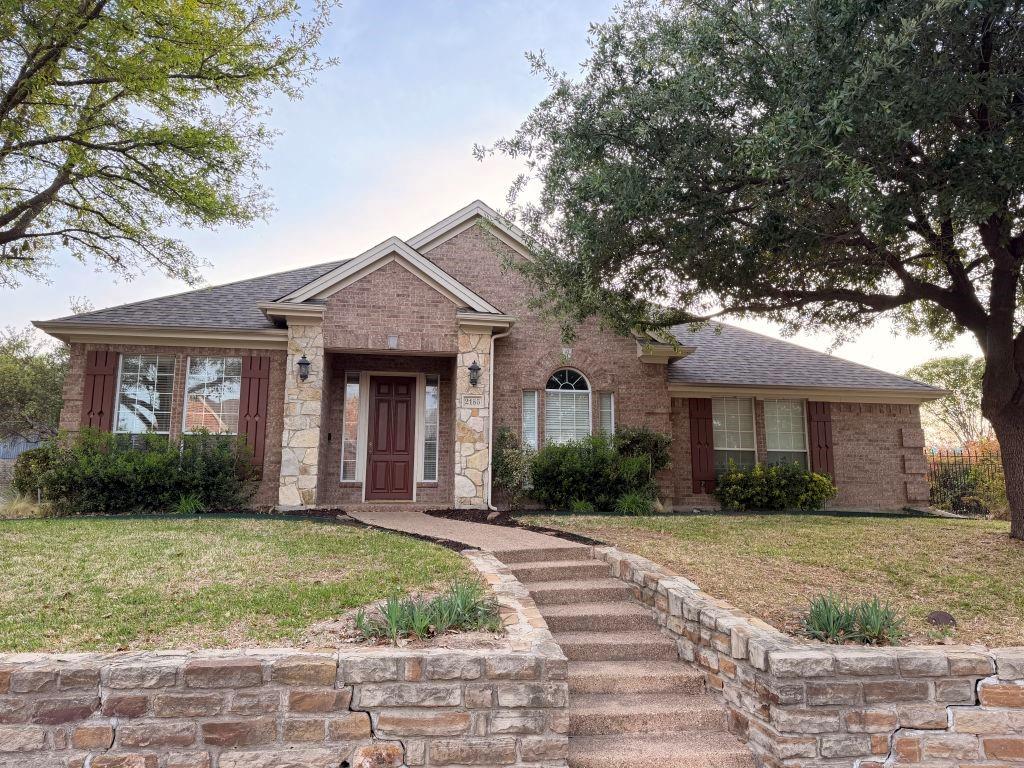 2185 Clubview Drive — photo