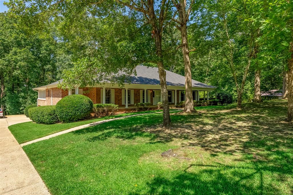741 Beverly Drive — photo