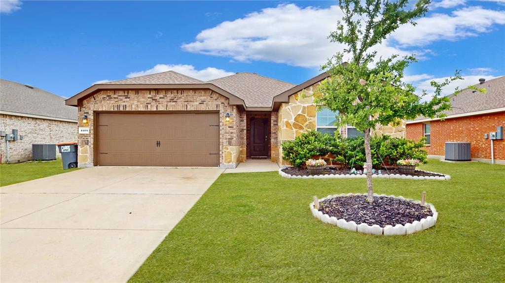 2109 Caraway Court — photo