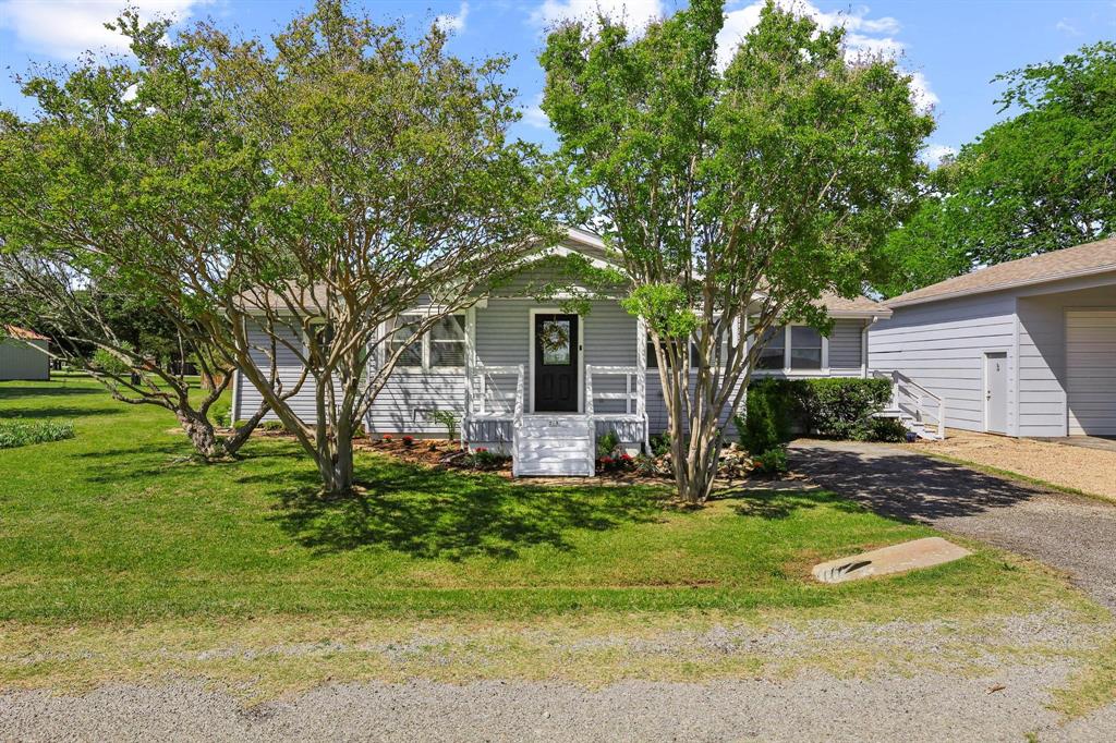 75 Maple Drive — photo