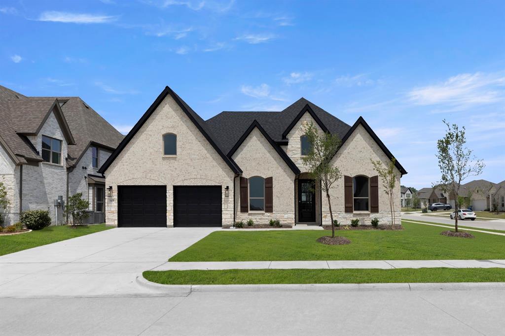 513 San Angelo Drive — photo