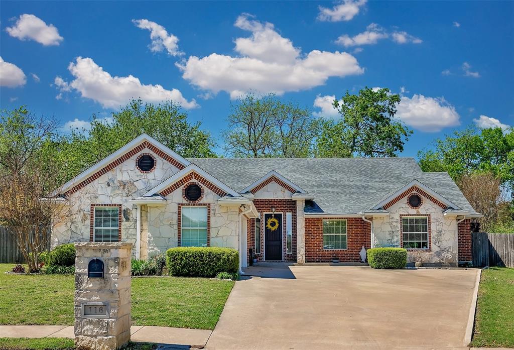 116 Ashlyn Court — photo