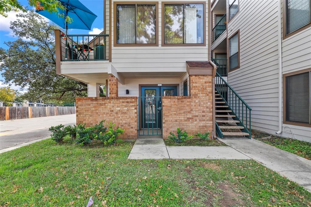 2300 Bamboo Drive N111 — photo