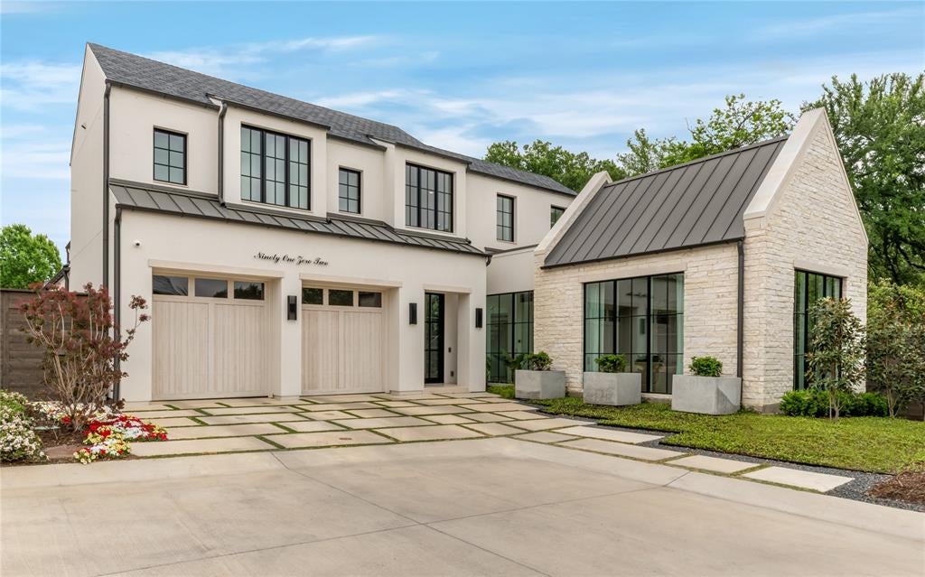9102 Bluff Hollow Court — photo