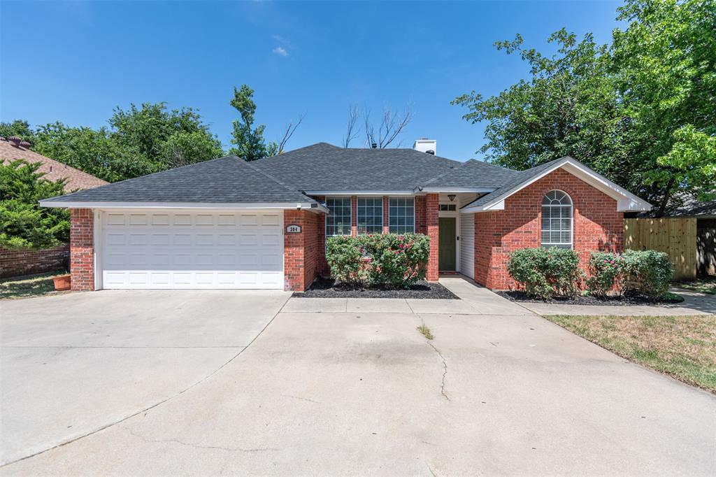 304 W Windsor Drive — photo