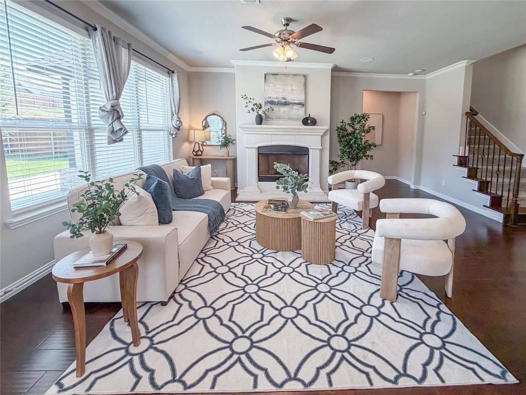 7305 Howling Coyote Lane — photo