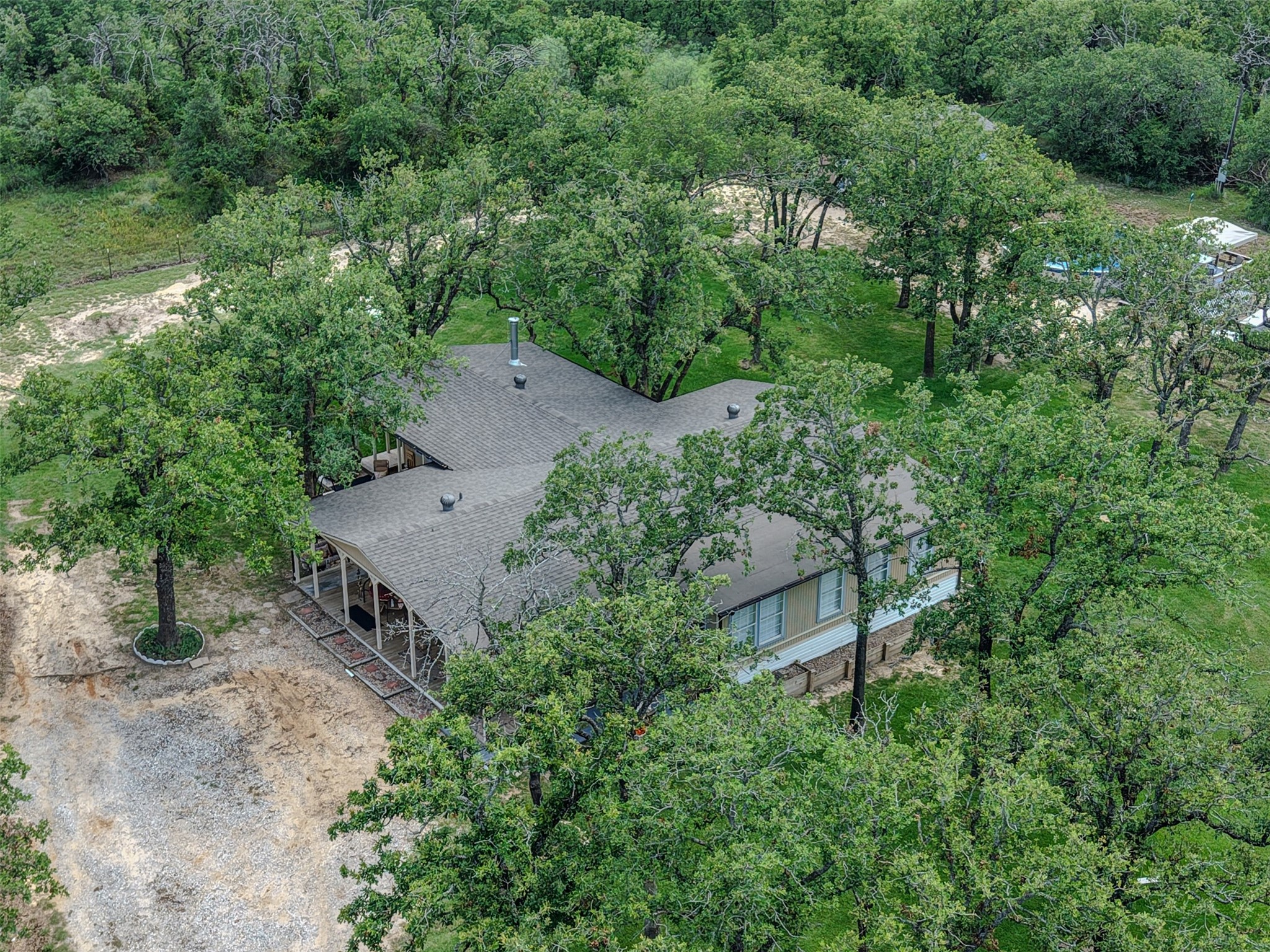 309 Tejas Trail, Springtown, TX 76082 — photo 3
