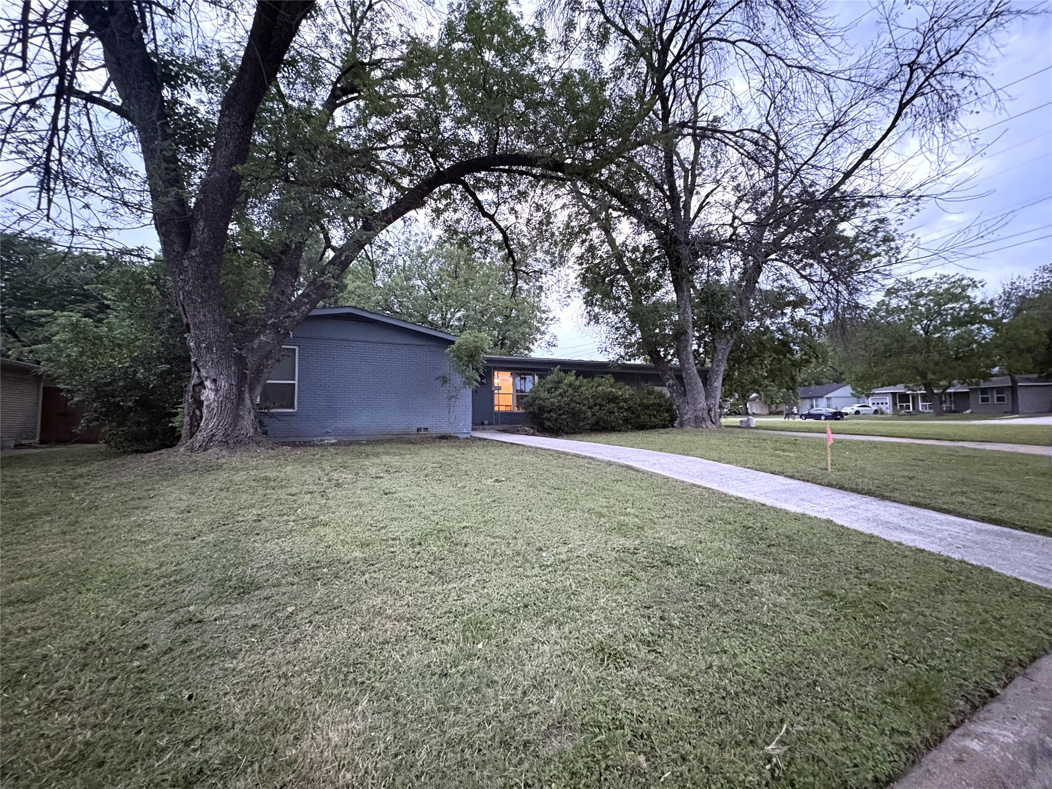 2829 Cecil Drive — photo