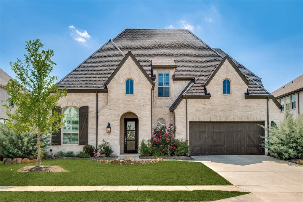2331 Rolling Vista Lane — photo