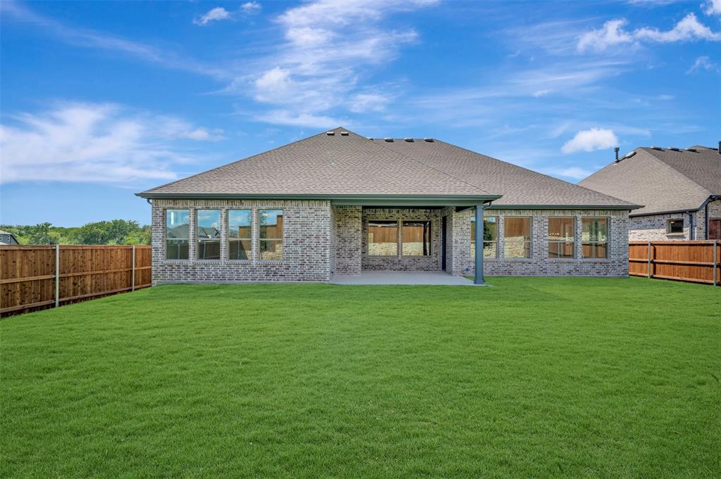 1908 Mitchell Drive, Van Alstyne, TX 75495 — photo 2