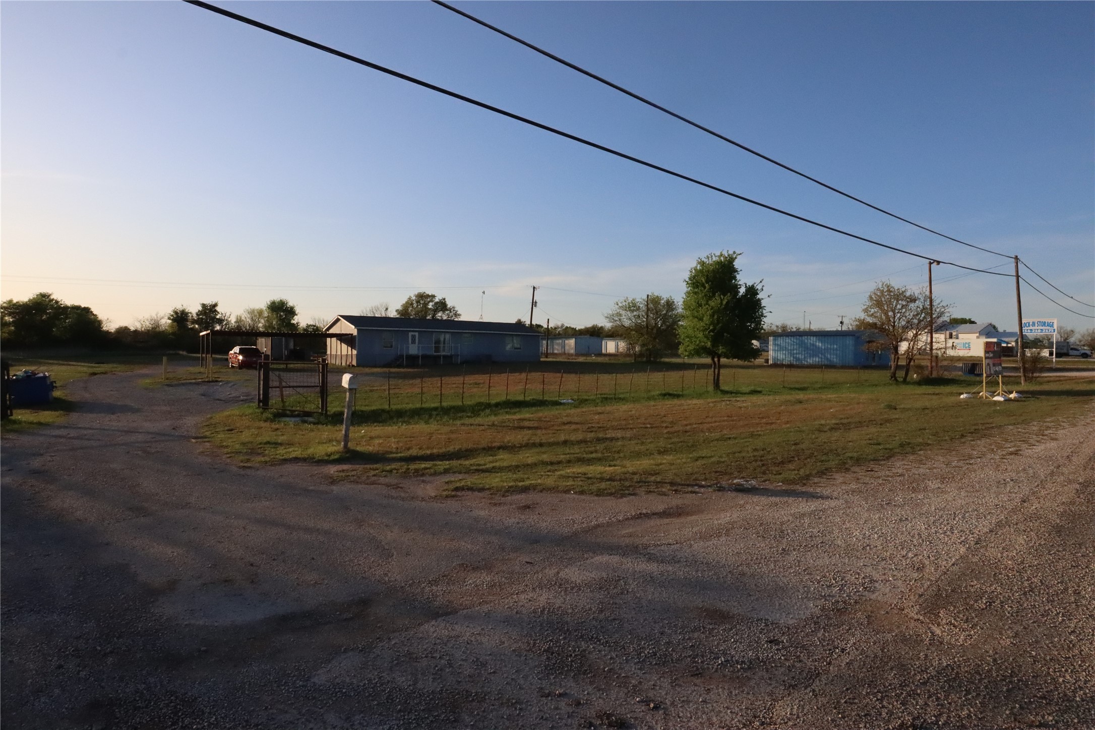 1437 W Loop 254, Ranger, TX 76470 — photo 2