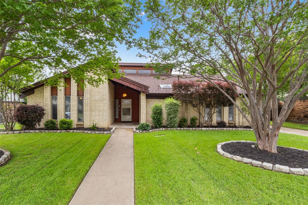 1617 Westridge Drive — photo
