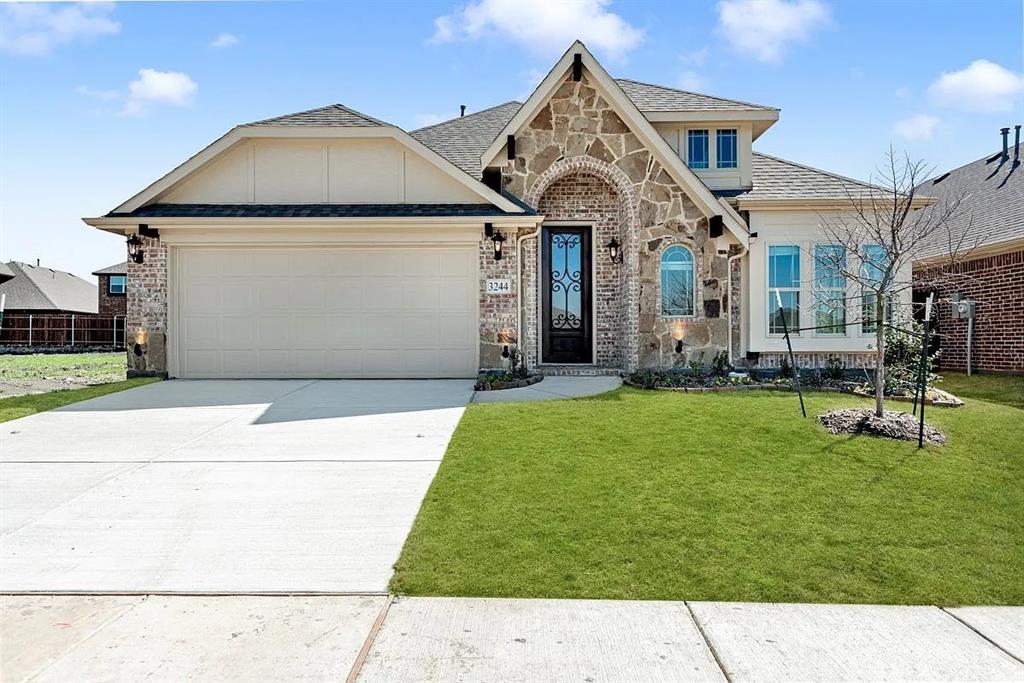 3244 Southampton Drive — photo