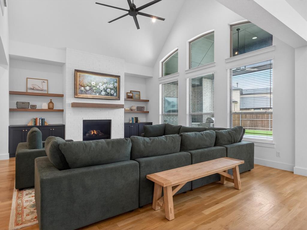 1005 Kelley Lane — photo
