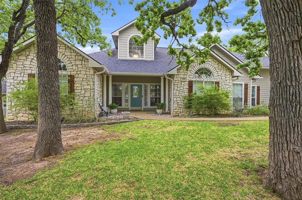 106 Shoshone Drive — photo