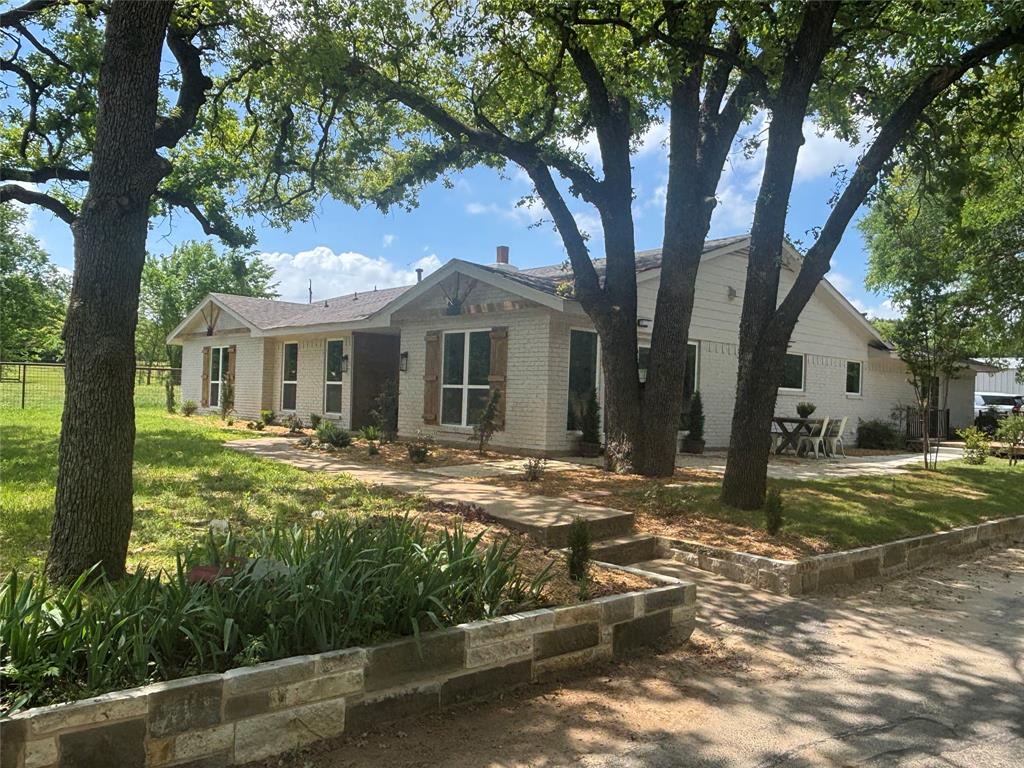 660 Chinn Chapel Road — photo