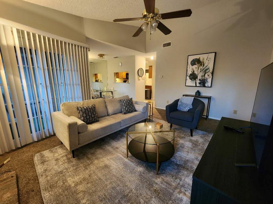 1100 Riverchase Lane 209 — photo
