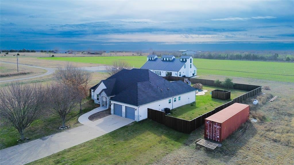 1012 FM 36 N — photo