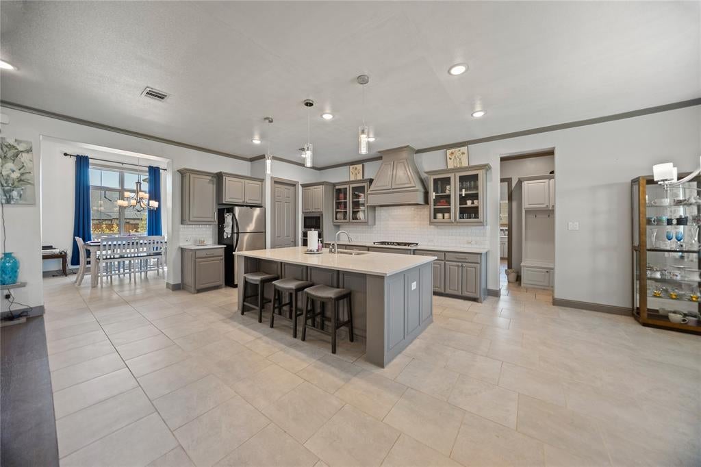 204 Townsend Drive — photo