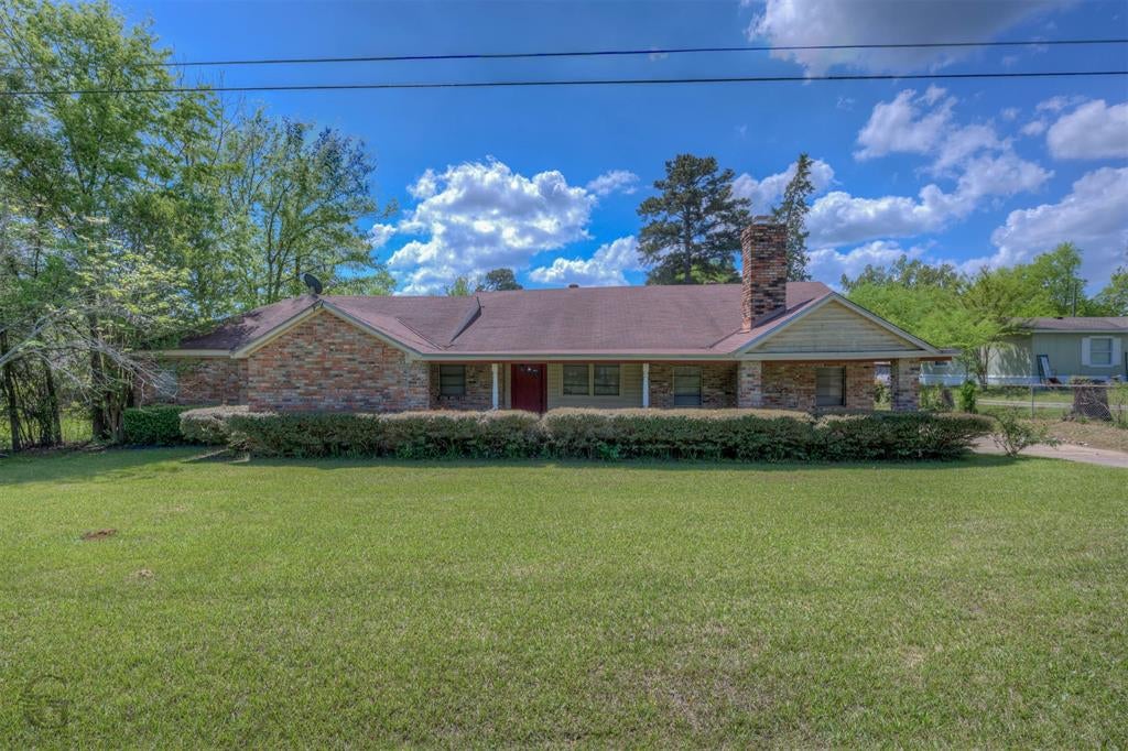 913 Pine Hill Road — photo