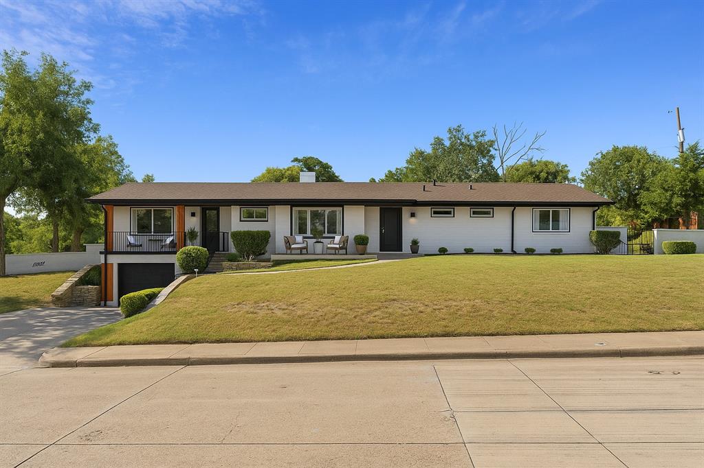 1603 Bonnie View Road — photo