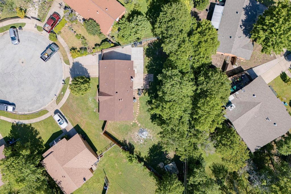 4806 Jaycrest Court — photo