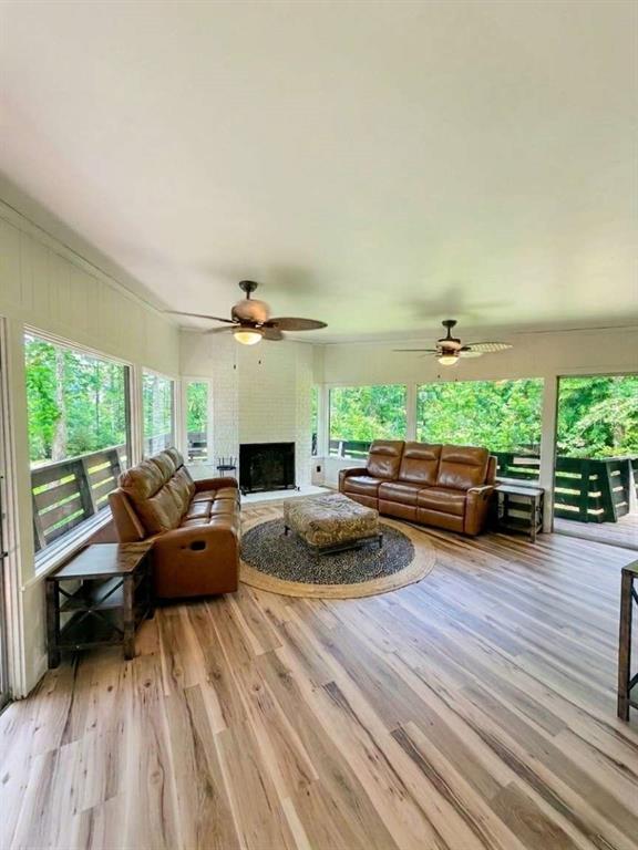 862 Lakeshore Drive — photo