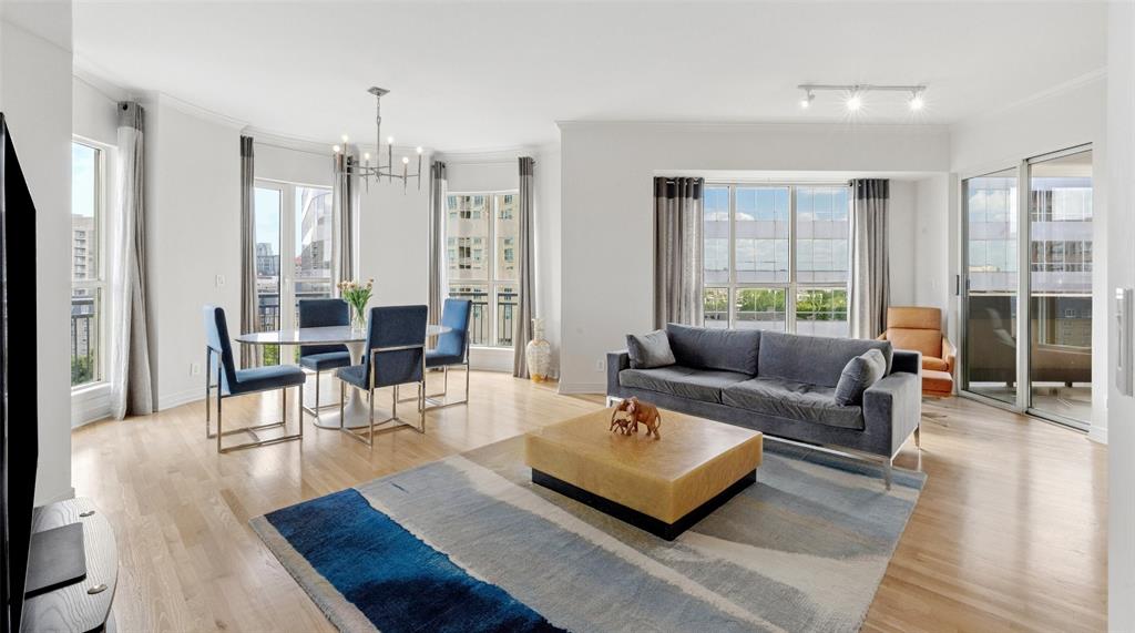 3401 Lee Parkway 1003 — photo
