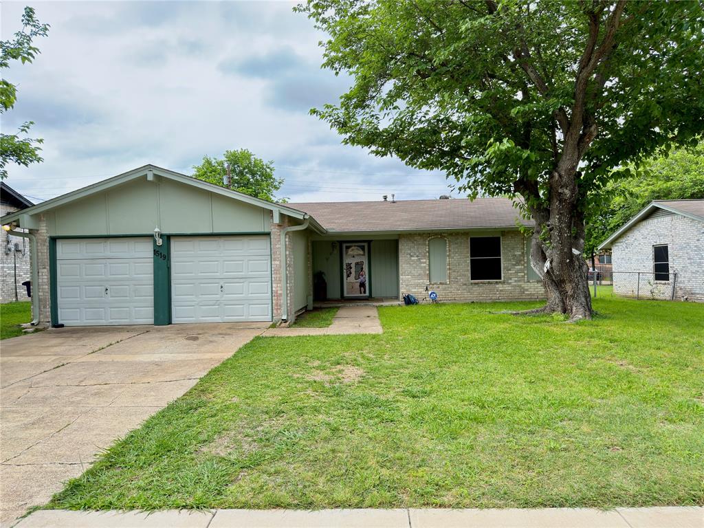 1519 Clearbrook Street — photo