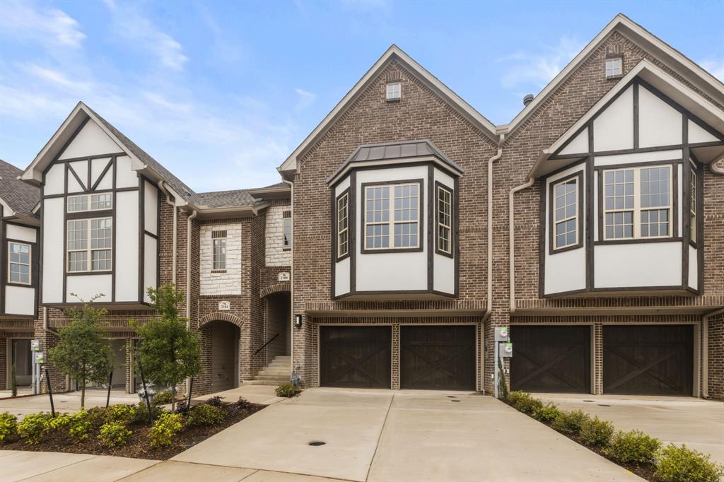 2186 Southwick Drive — photo