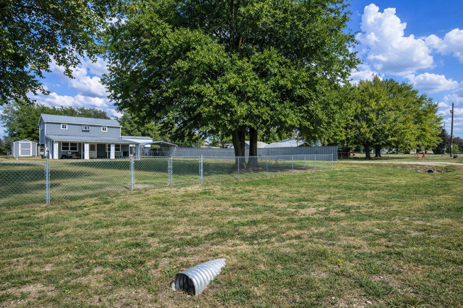 400 Comanche, Quitman, TX 75783 — photo 2