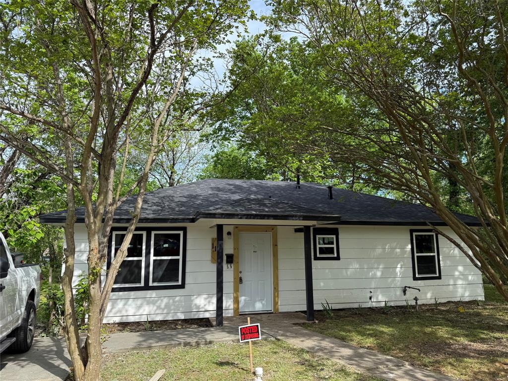 1114 Blackburn Street — photo