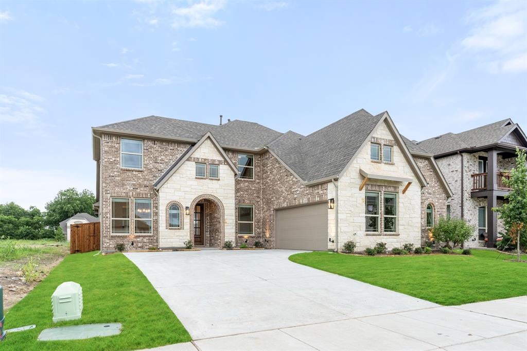 2906 Wild River Road — photo
