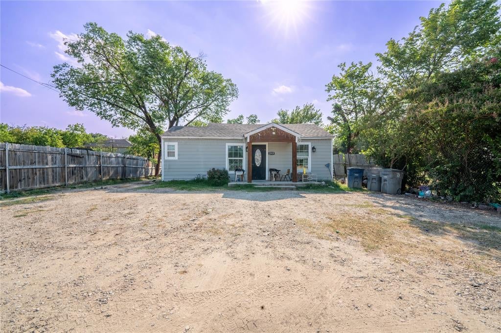 2519 Chalk Hill Road — photo