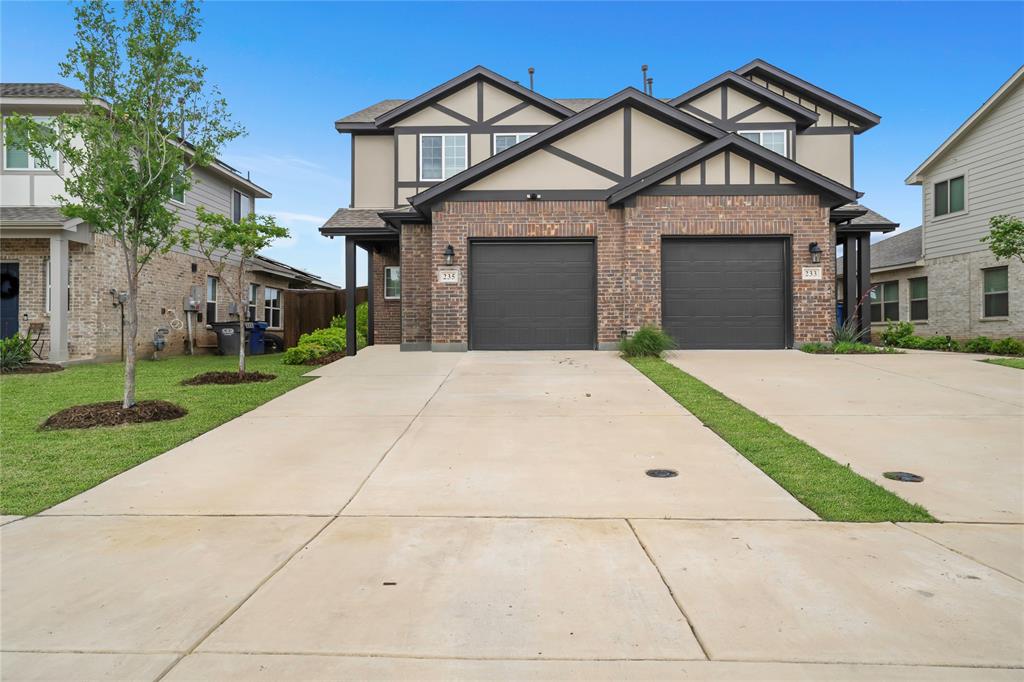 235 Griffith Drive 35 — photo