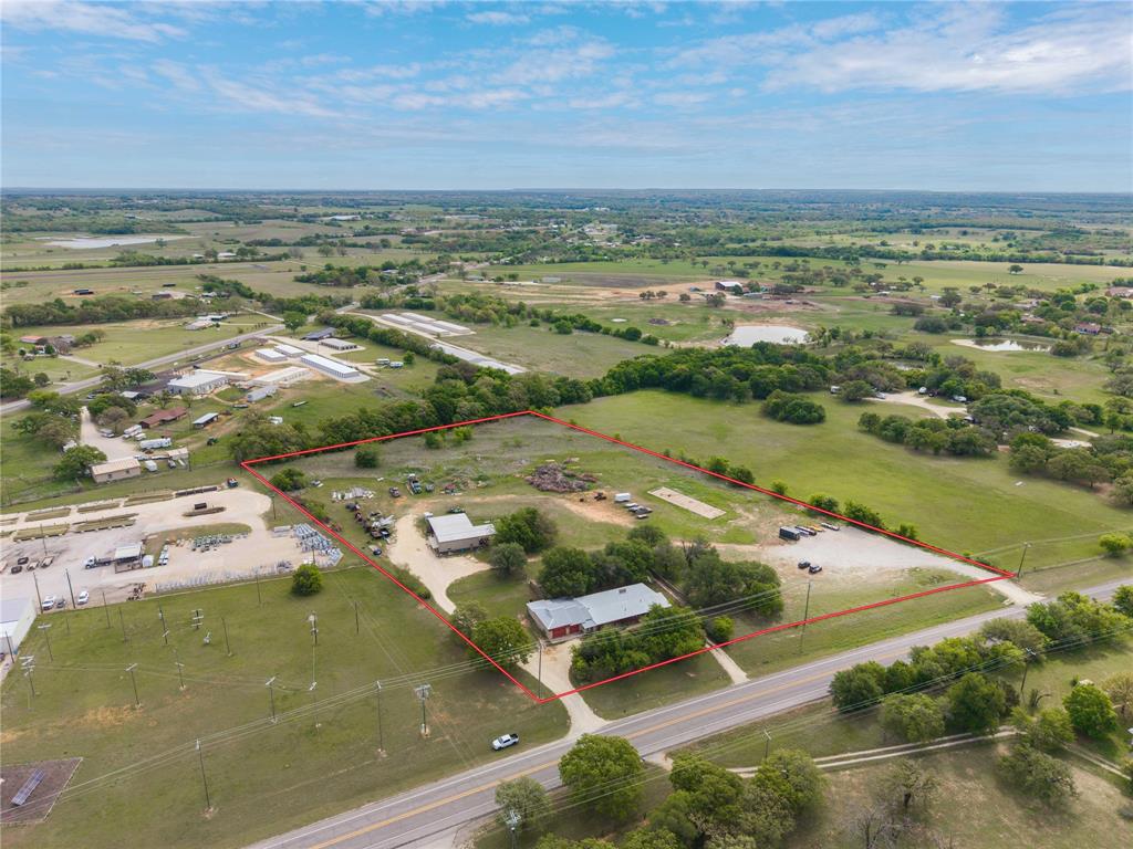 1025 S South US Highway 281 — photo