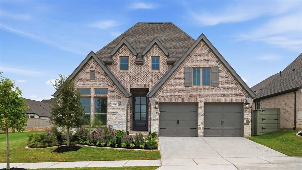 2212 Junction Drive — photo