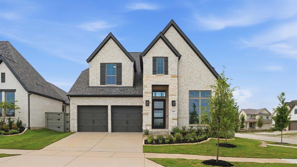 1301 Whitetail Road — photo