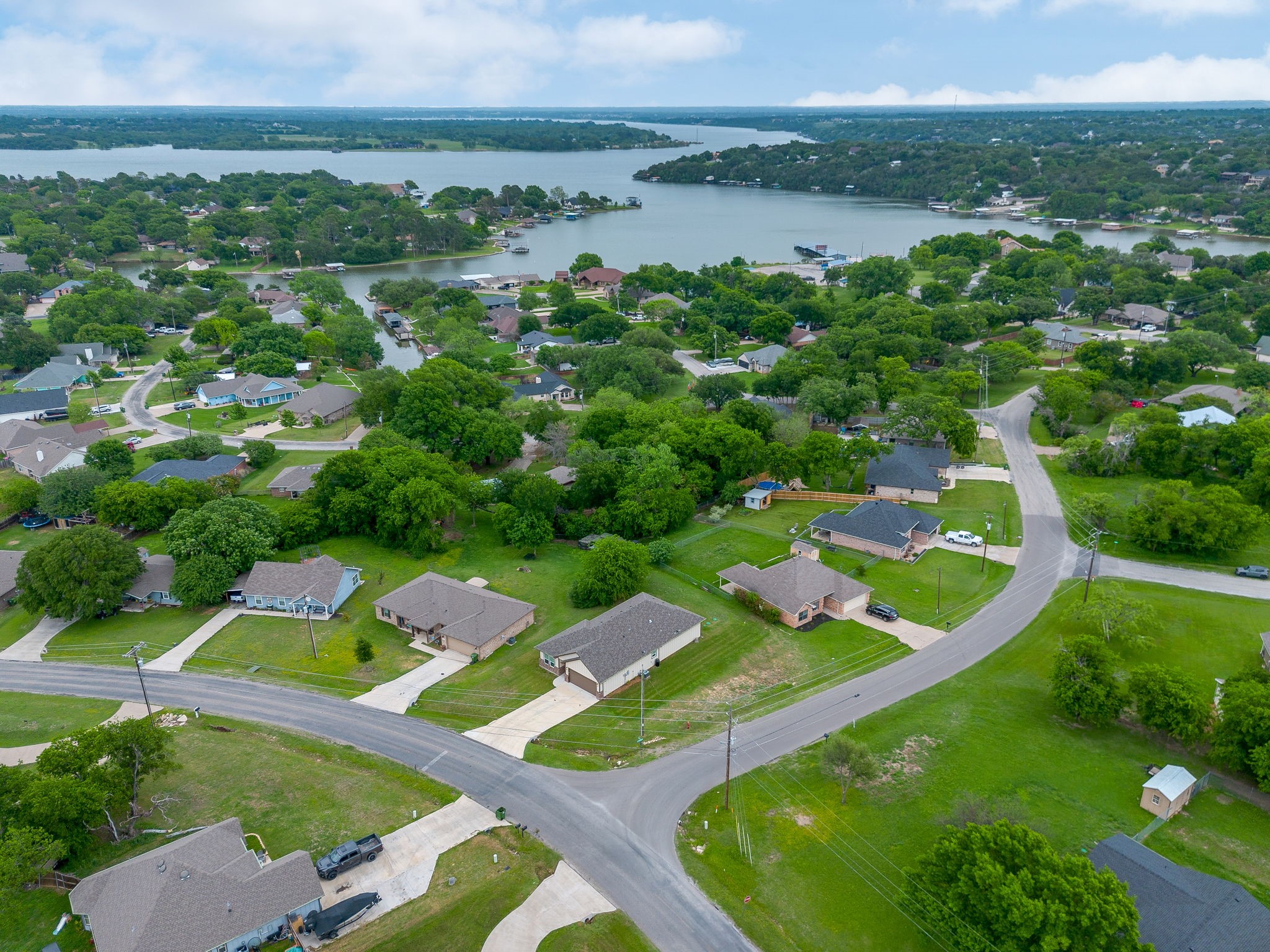 1311 E Apache Trail, Granbury, TX 76048 — photo 3