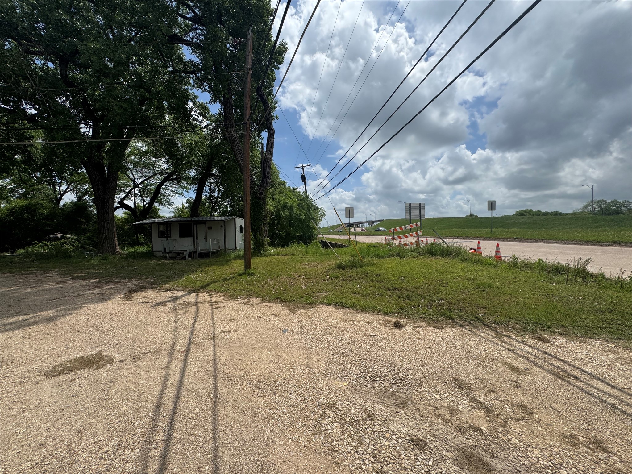 1300 S Loop Drive, Waco, TX 76704 — photo 3