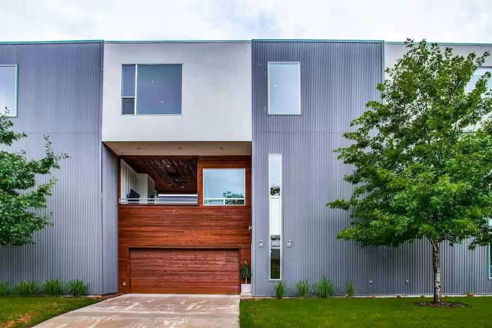 4401 Roseland Avenue B — photo