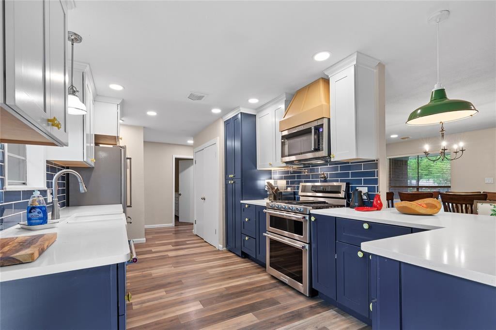 613 Edwards Drive — photo